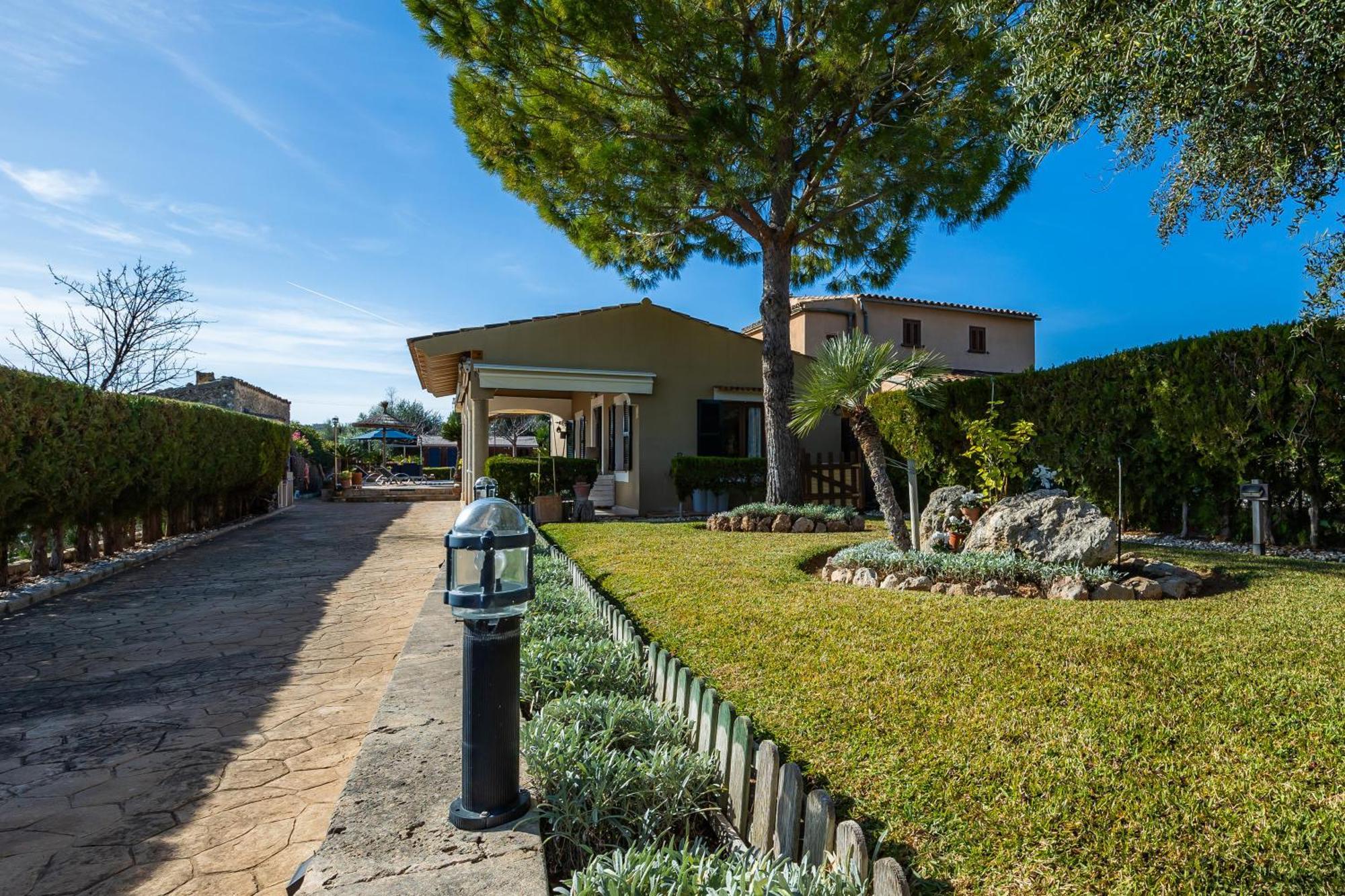 Villa Son Macia *